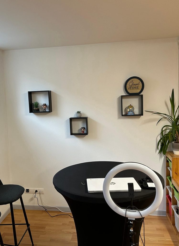 bureau 2